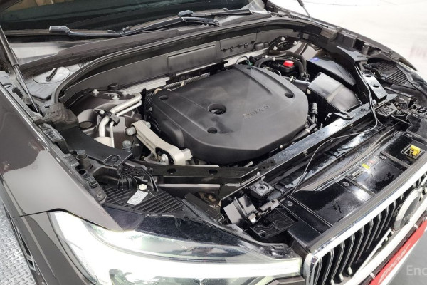 2024 Volvo XC60 с пробегом 84 339 км