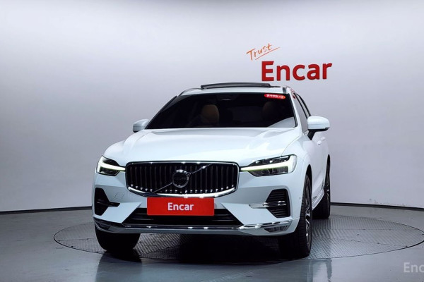 2023 Volvo XC60 с пробегом 13 563 км