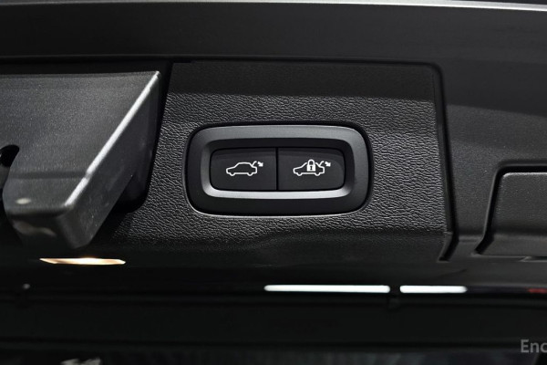 2020 Volvo XC60 с пробегом 48 587 км