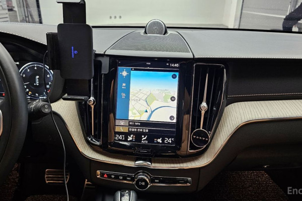 2020 Volvo XC60 с пробегом 48 587 км