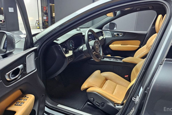 2019 Volvo XC60 с пробегом 87 088 км