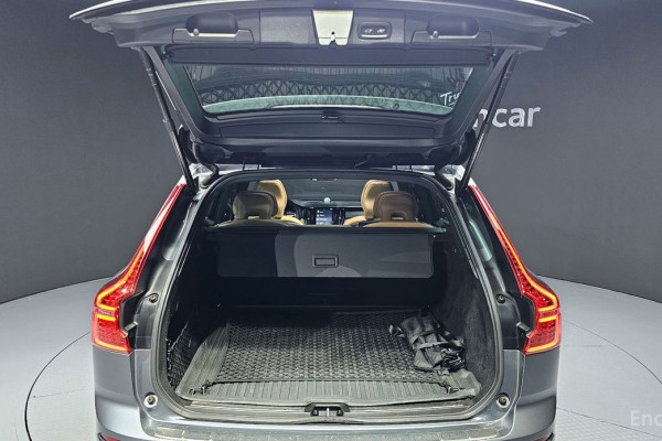 2019 Volvo XC60 с пробегом 87 088 км