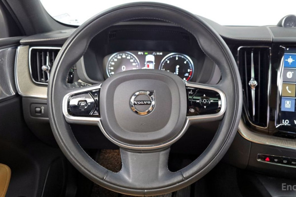 2018 Volvo XC60 с пробегом 253 473 км