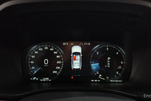 2019 Volvo XC60 с пробегом 141 680 км