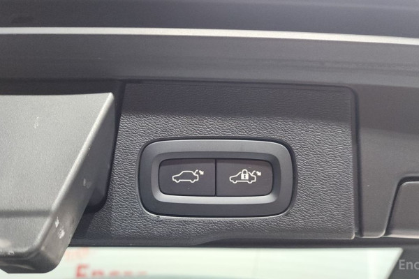 2019 Volvo XC60 с пробегом 141 680 км