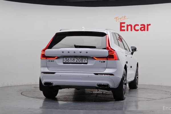 2020 Volvo XC60 с пробегом 63 470 км