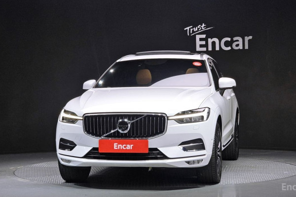 2021 Volvo XC60 с пробегом 44 513 км