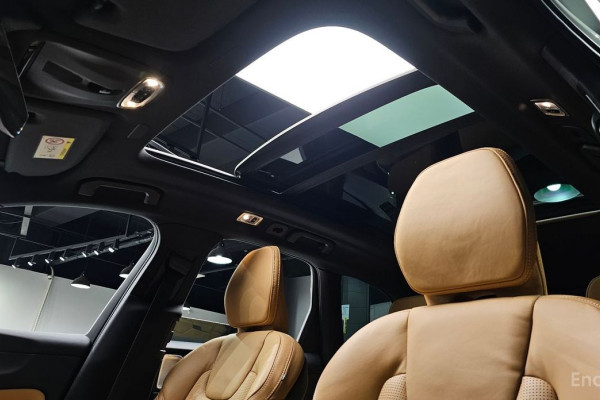 2021 Volvo XC60 с пробегом 44 513 км