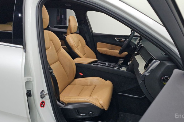 2019 Volvo XC60 с пробегом 67 204 км