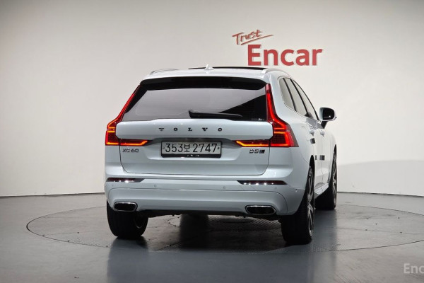 2020 Volvo XC60 с пробегом 103 187 км