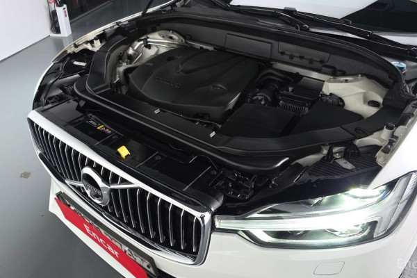 2020 Volvo XC60 с пробегом 103 187 км