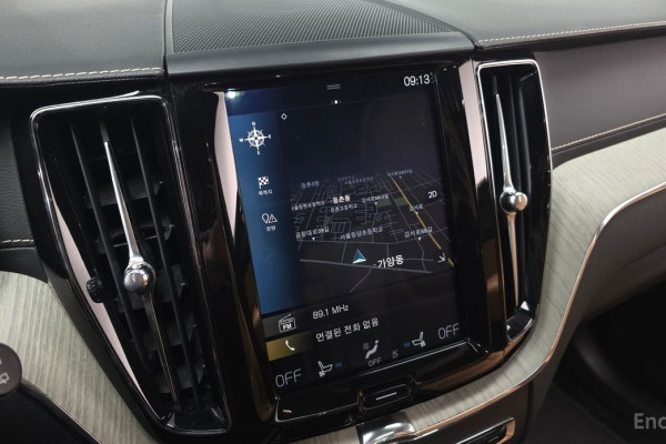 2020 Volvo XC60 с пробегом 103 187 км