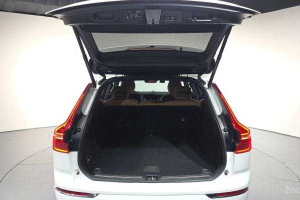 2020 Volvo XC60 с пробегом 103 187 км