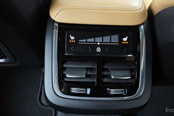 2020 Volvo XC60 с пробегом 62 840 км