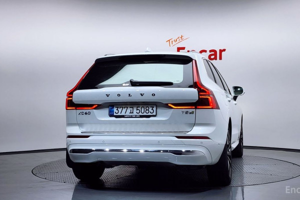 2025 Volvo XC60 с пробегом 2 395 км