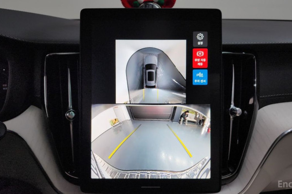 2025 Volvo XC60 с пробегом 2 395 км