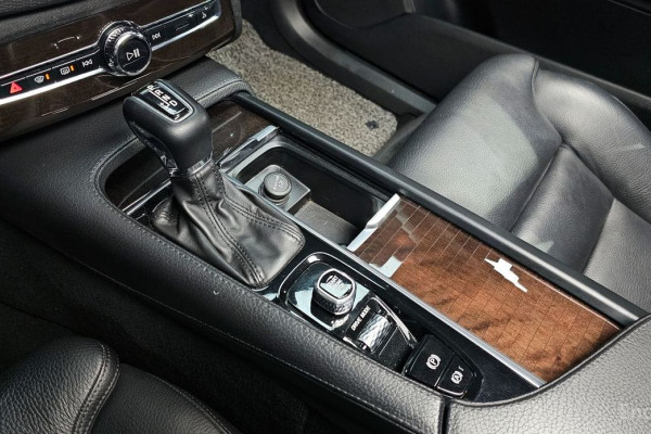 2019 Volvo XC90 с пробегом 110 739 км