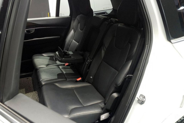 2019 Volvo XC90 с пробегом 110 739 км