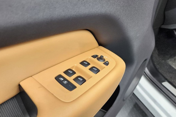 2023 Volvo XC60 с пробегом 20 930 км