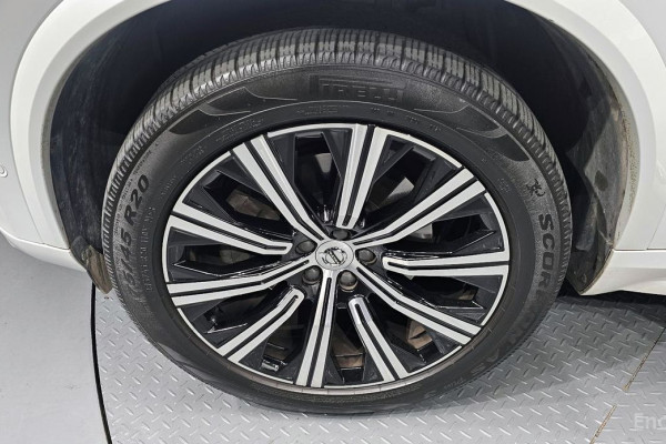 2019 Volvo XC90 с пробегом 107 283 км