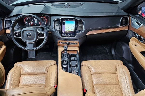 2019 Volvo XC90 с пробегом 107 283 км