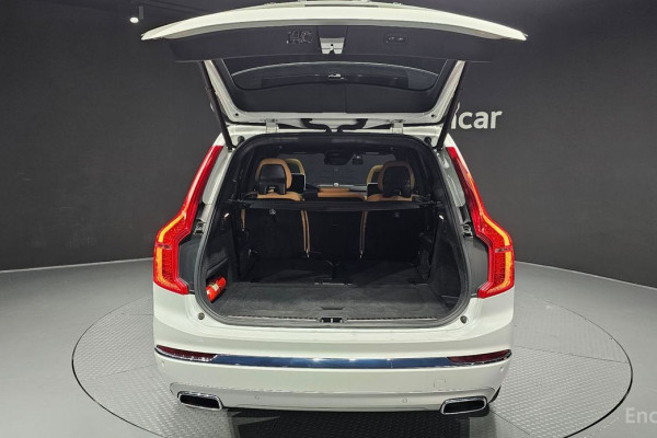 2019 Volvo XC90 с пробегом 107 283 км