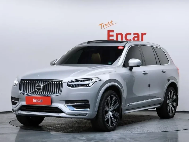 2023 Volvo XC90 с пробегом 65 980 км
