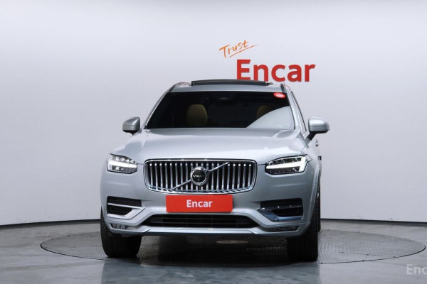 2023 Volvo XC90 с пробегом 65 980 км