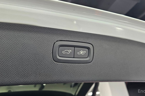 2019 Volvo XC90 с пробегом 87 748 км