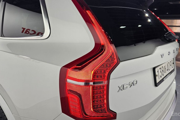 2019 Volvo XC90 с пробегом 87 748 км