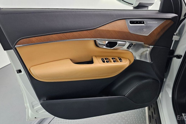 2019 Volvo XC90 с пробегом 87 748 км