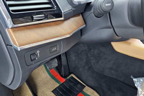 2019 Volvo XC90 с пробегом 87 748 км