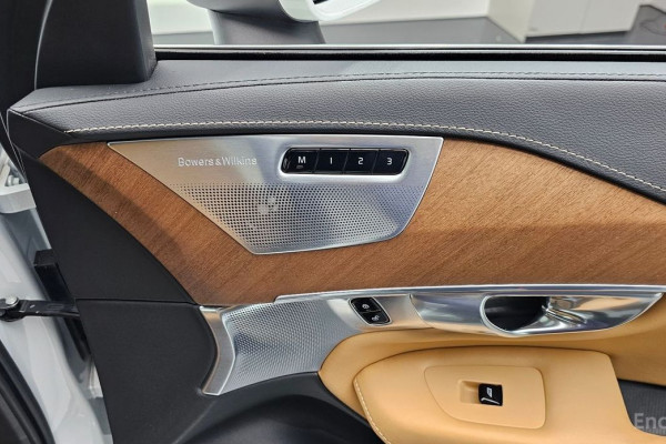 2019 Volvo XC90 с пробегом 87 748 км