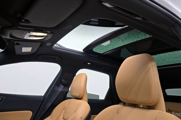 2023 Volvo XC60 с пробегом 19 830 км