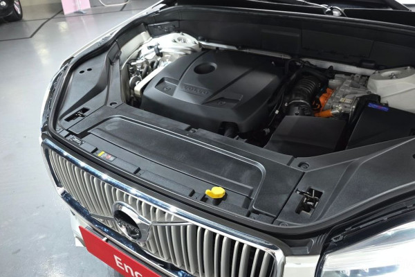 2018 Volvo XC90 с пробегом 100 739 км