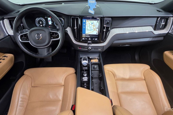 2020 Volvo XC60 с пробегом 94 128 км