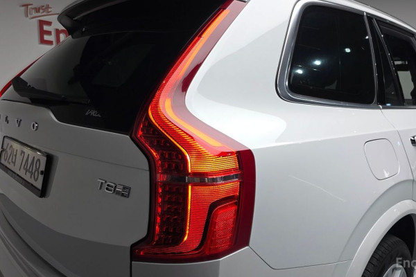 2018 Volvo XC90 с пробегом 100 739 км