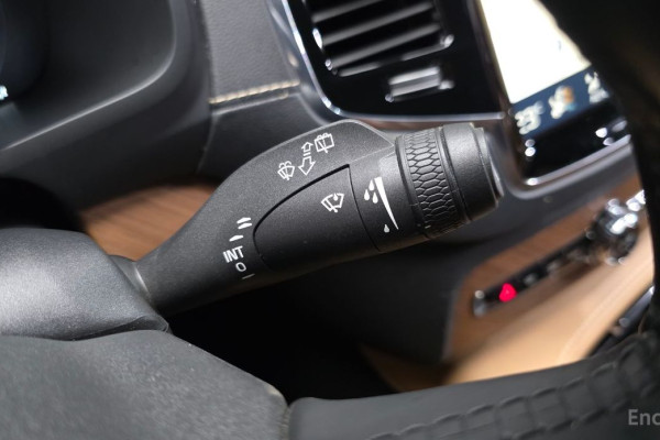 2018 Volvo XC90 с пробегом 100 739 км