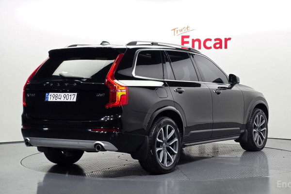 2017 Volvo XC90 с пробегом 89 304 км