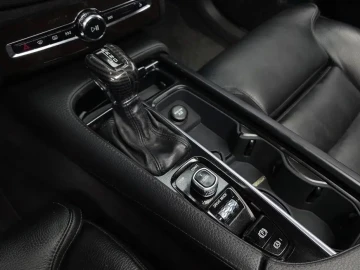 2017 Volvo XC90 с пробегом 89 304 км