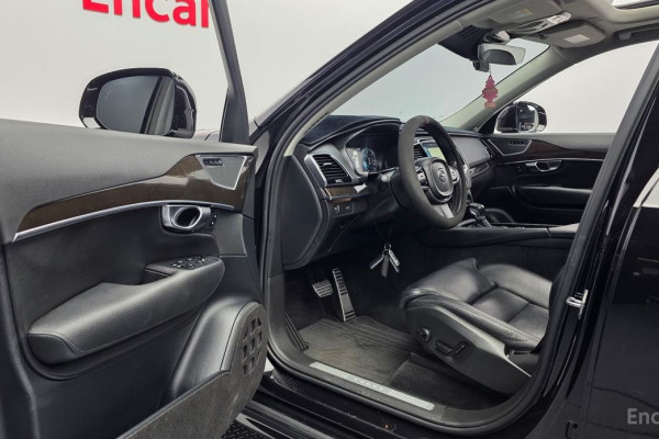 2017 Volvo XC90 с пробегом 89 304 км