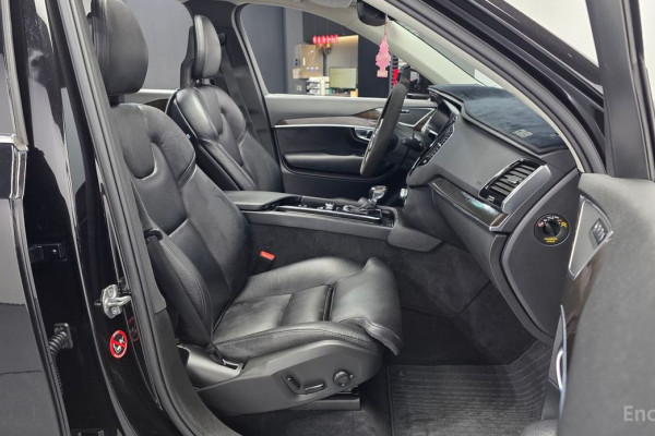 2017 Volvo XC90 с пробегом 89 304 км