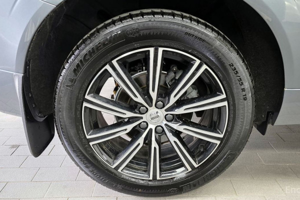 2021 Volvo XC60 с пробегом 26 761 км