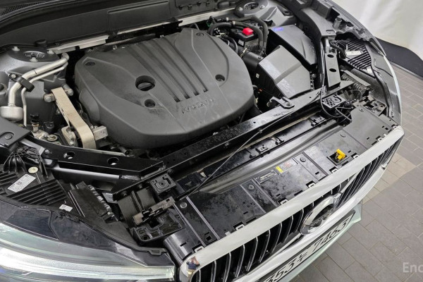 2021 Volvo XC60 с пробегом 26 761 км