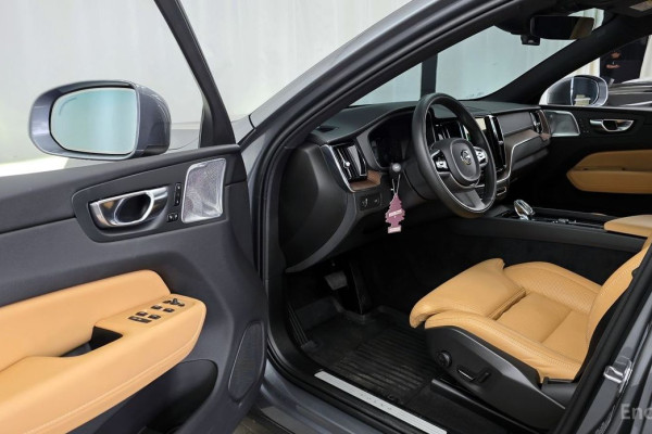 2021 Volvo XC60 с пробегом 26 761 км