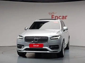 2020 Volvo XC90 с пробегом 63 012 км