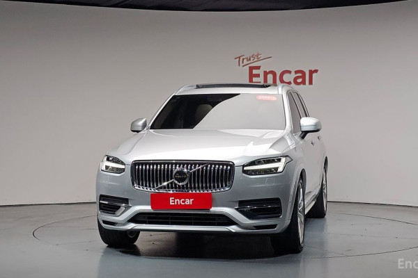 2020 Volvo XC90 с пробегом 63 012 км