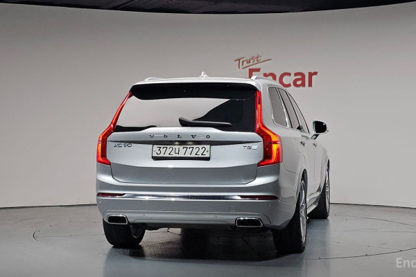 2020 Volvo XC90 с пробегом 63 012 км