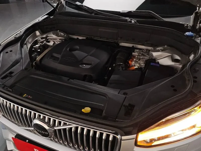 2020 Volvo XC90 с пробегом 63 012 км