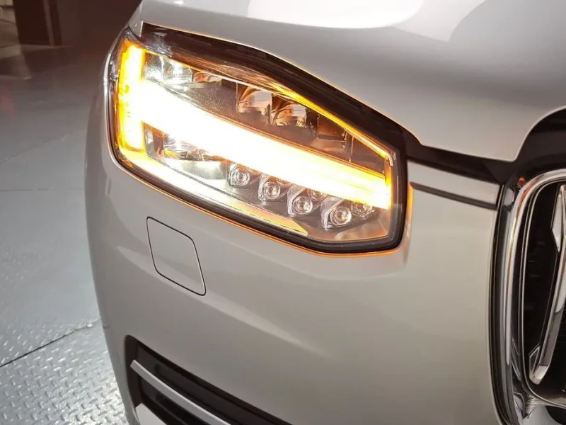 2020 Volvo XC90 с пробегом 63 012 км